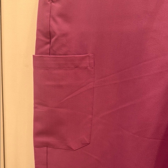 Mandala Jogger Scrubs - Picture 2 of 6